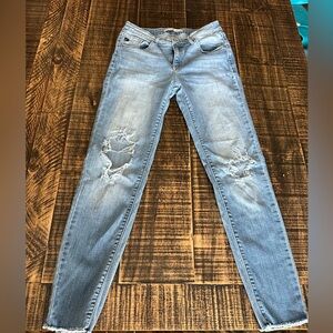 Kancan size 27 distressed jeans